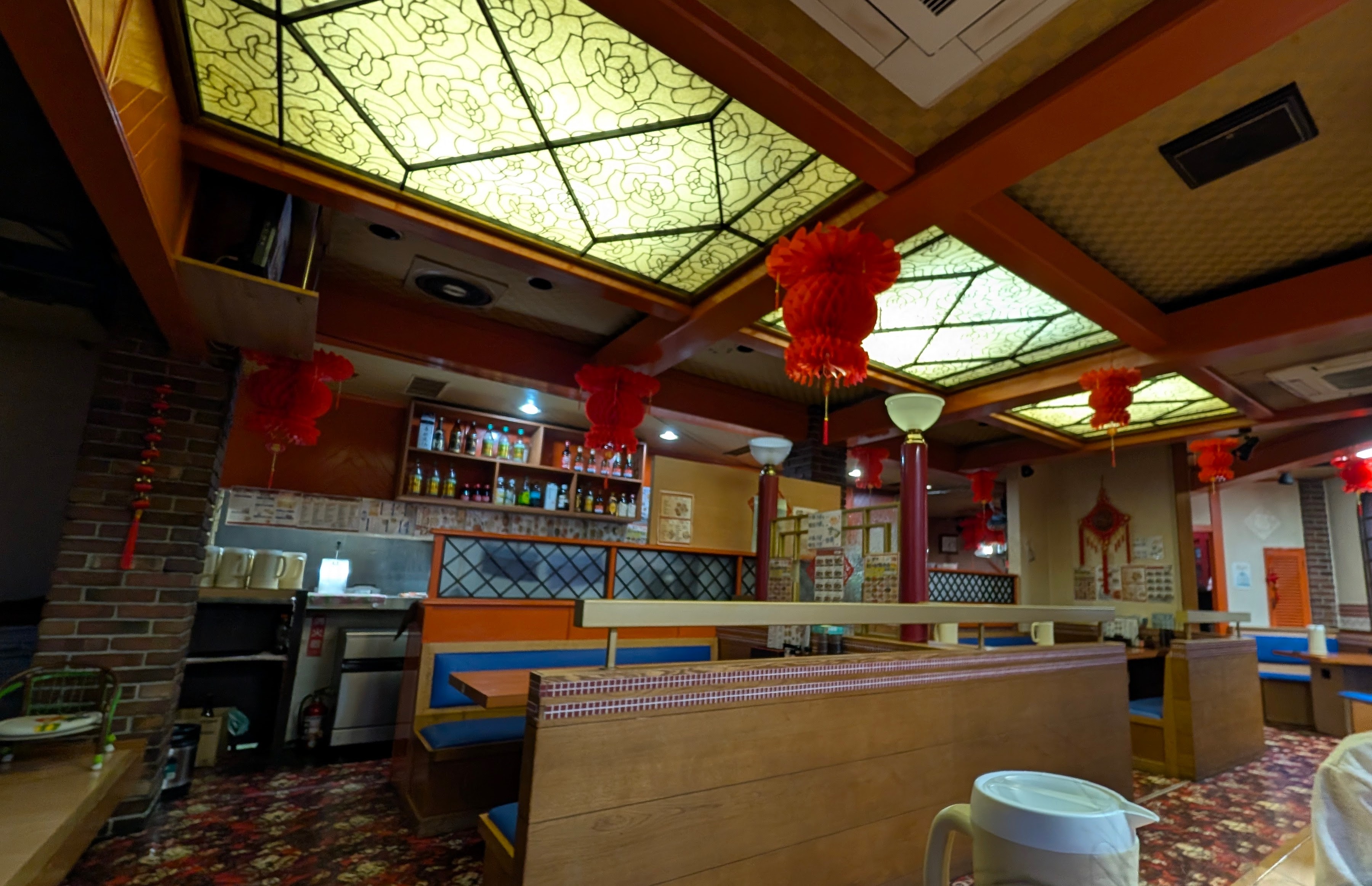 四季紅の店内